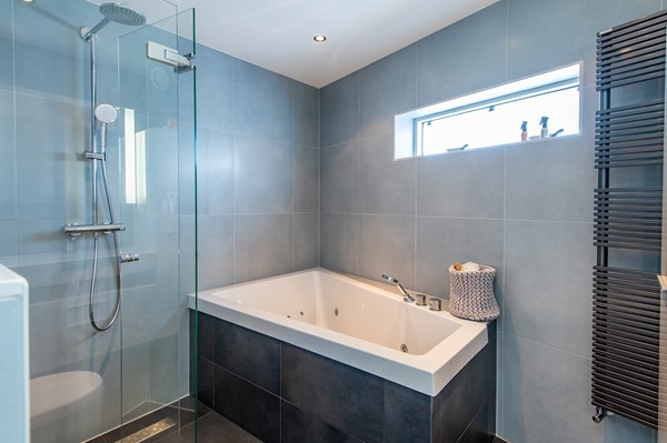 Medium property photo - Rooversbroekdijk 55, 2161 LN Lisse